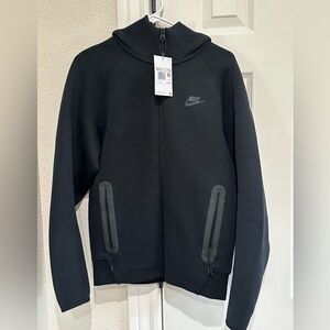 Men’s Nike Tech Jacket xs